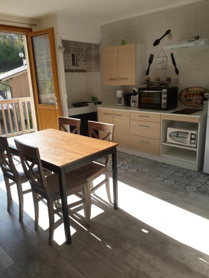 Enclos Savoyard Appartement Meuble 1Chambre 1 Canape Lits 3Personnes Grand-Aigueblanche Exterior foto